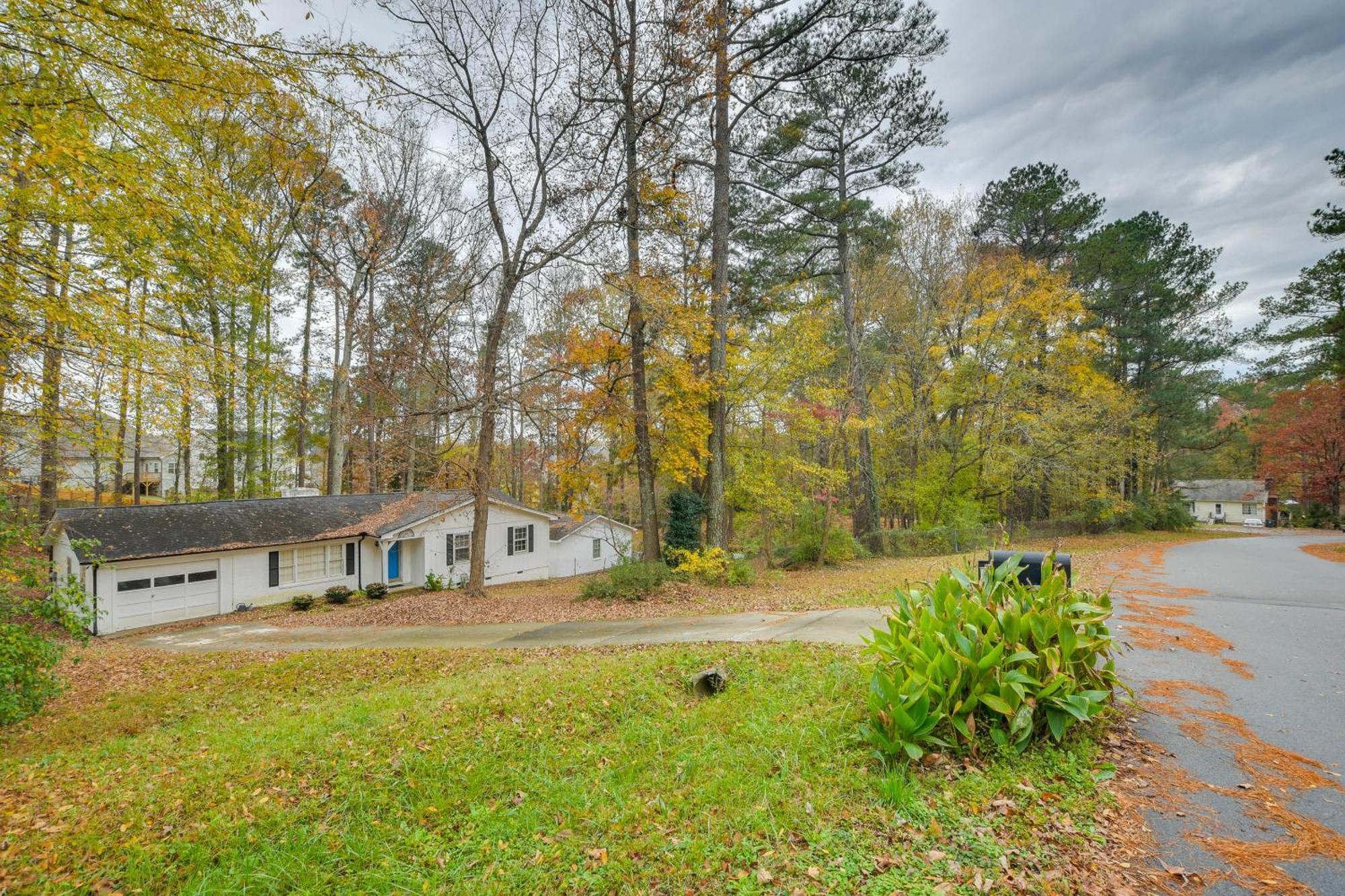 Serene Family Home With Deck In Knightdale! Extérieur photo