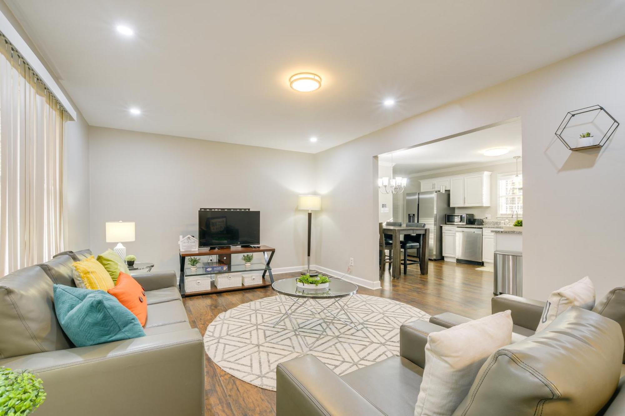 Serene Family Home With Deck In Knightdale! Extérieur photo