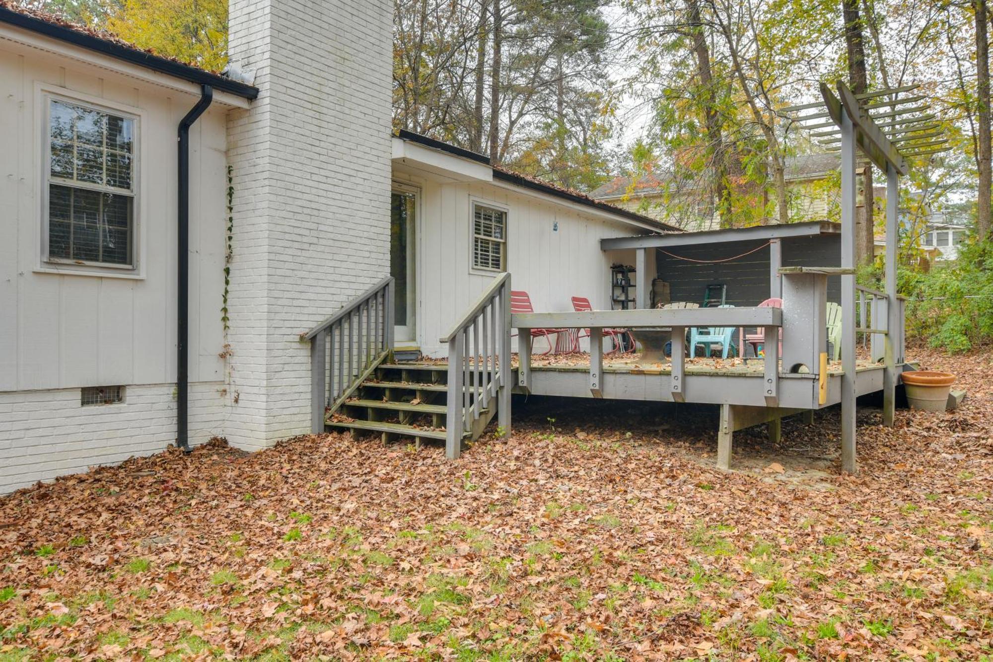 Serene Family Home With Deck In Knightdale! Extérieur photo