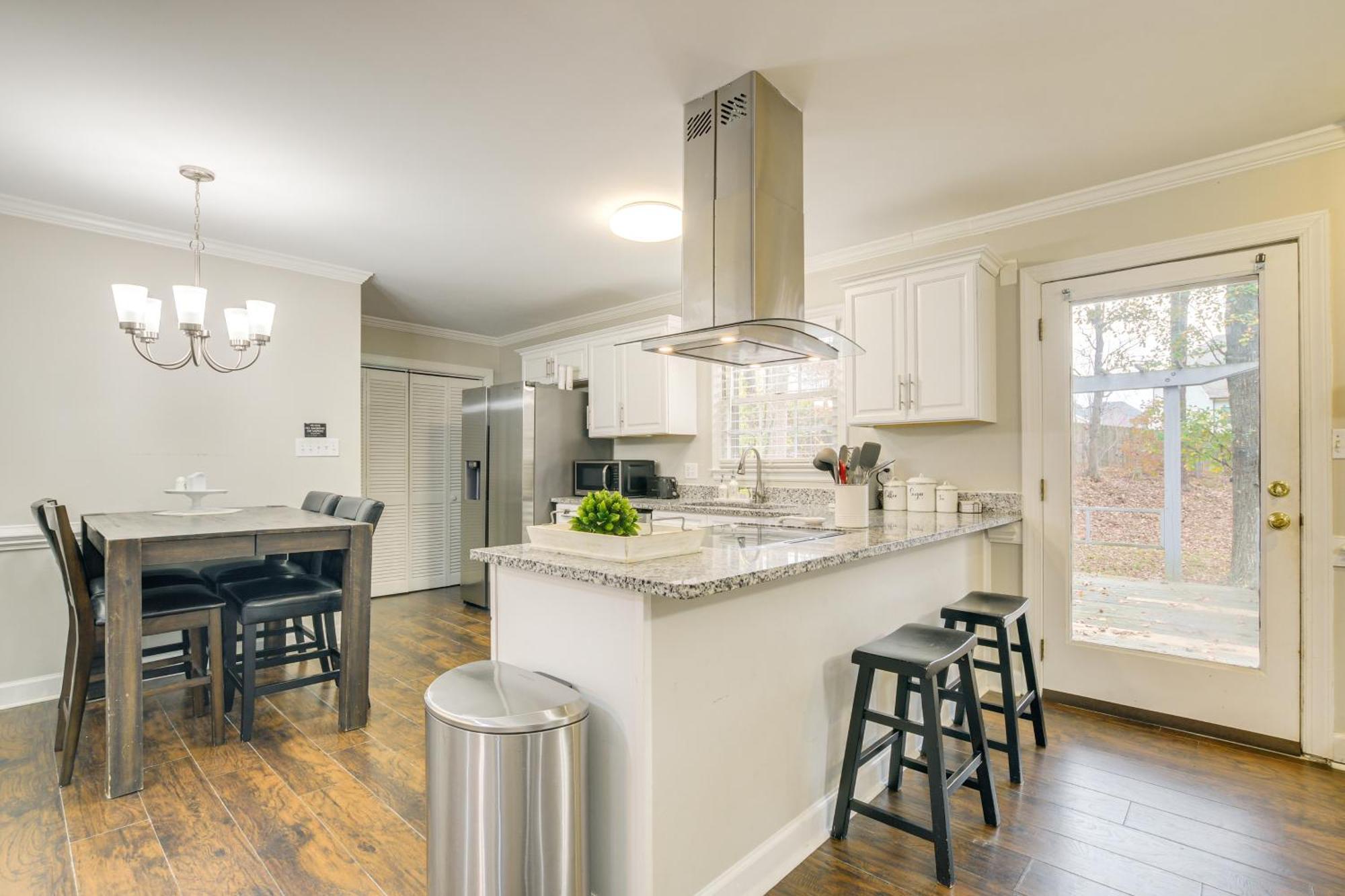 Serene Family Home With Deck In Knightdale! Extérieur photo