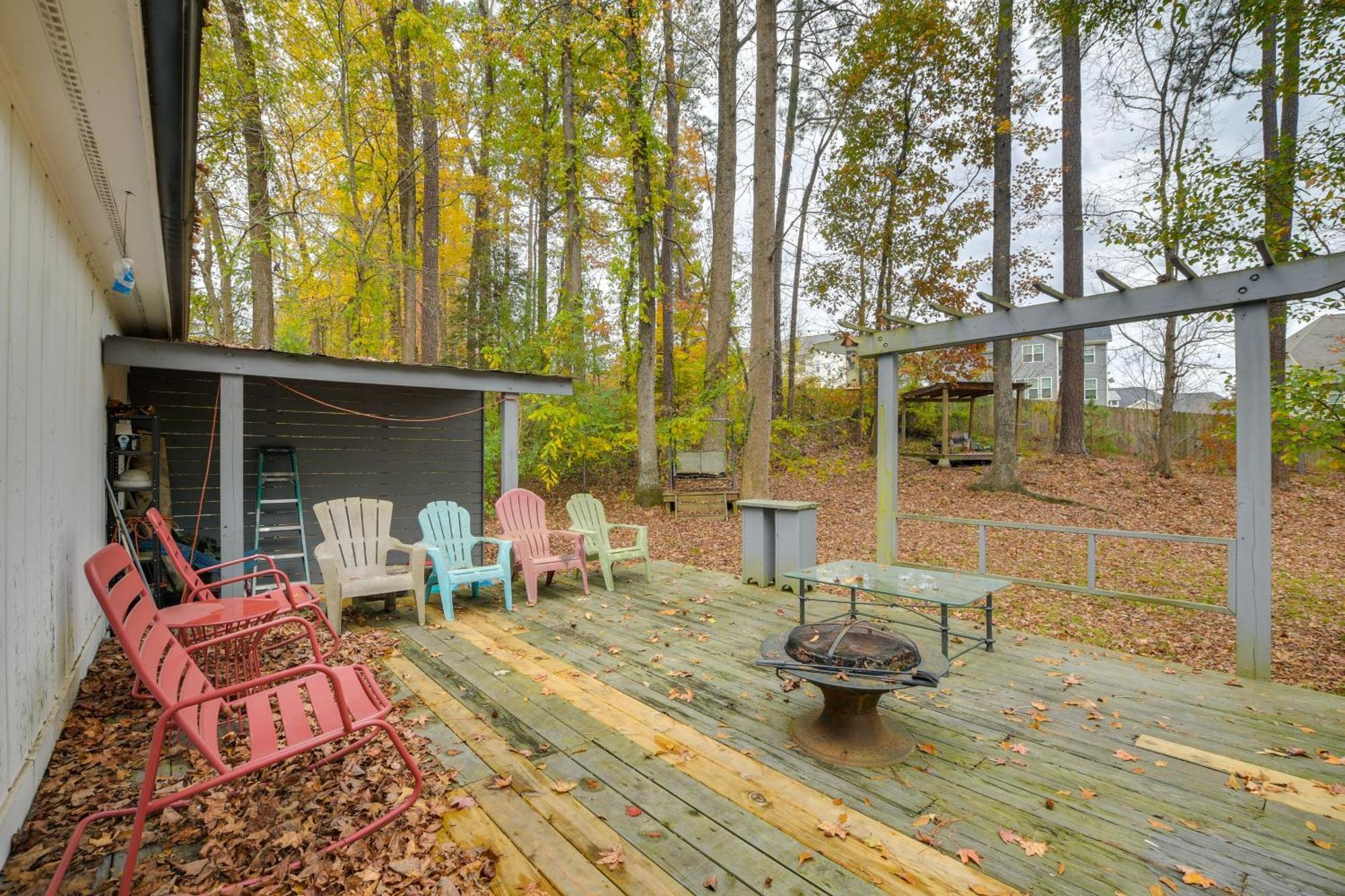 Serene Family Home With Deck In Knightdale! Extérieur photo